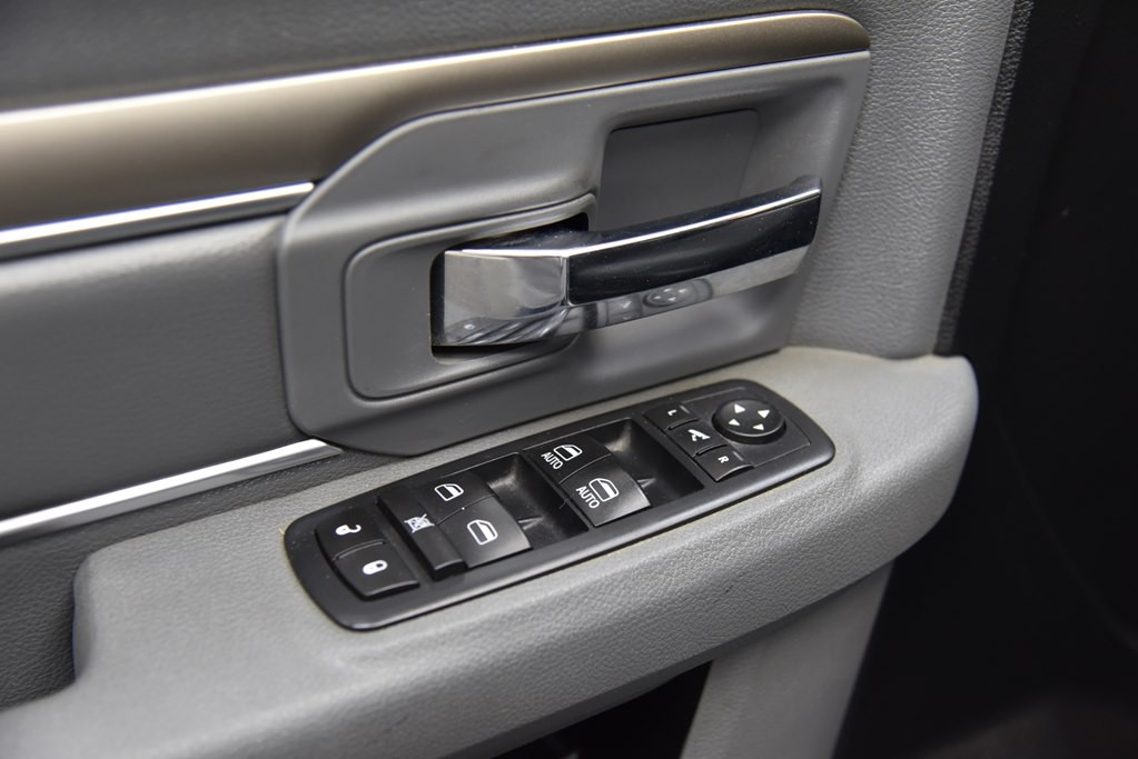 2017 RAM 1500 Image 30