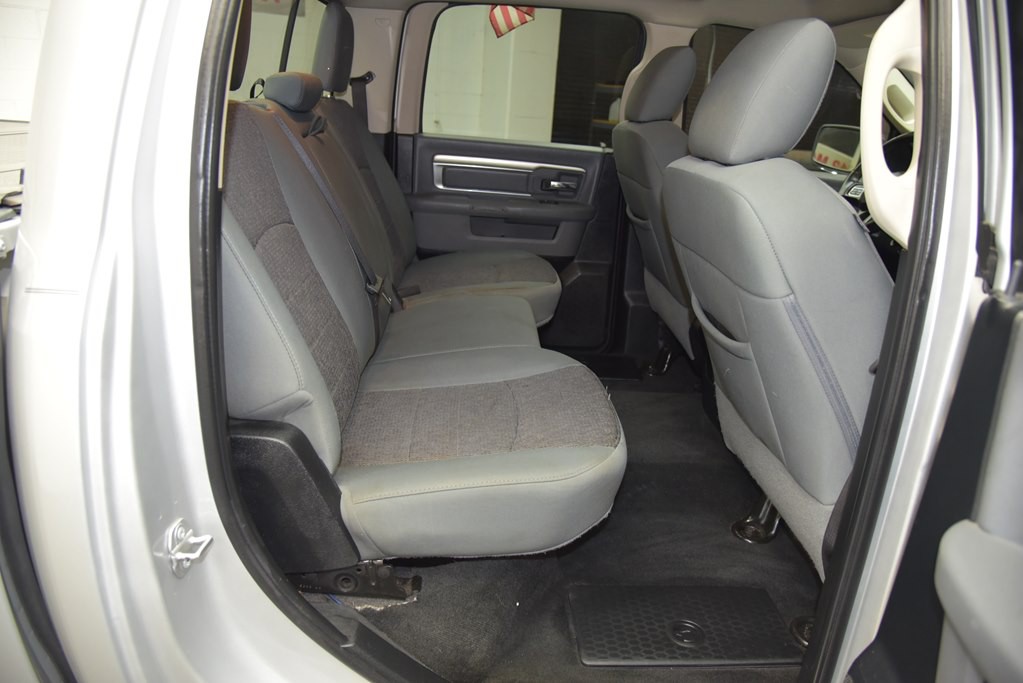 2017 RAM 1500 Image 33