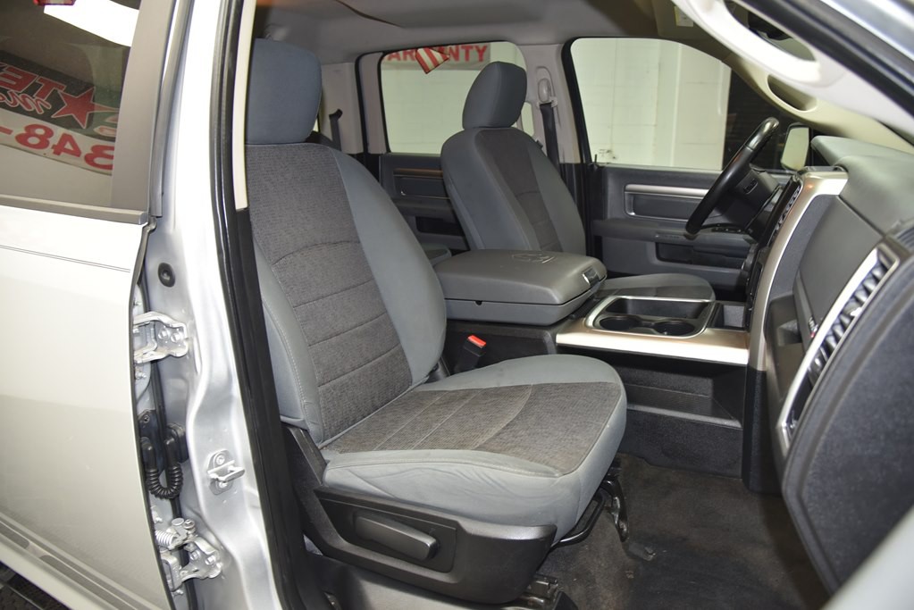 2017 RAM 1500 Image 36