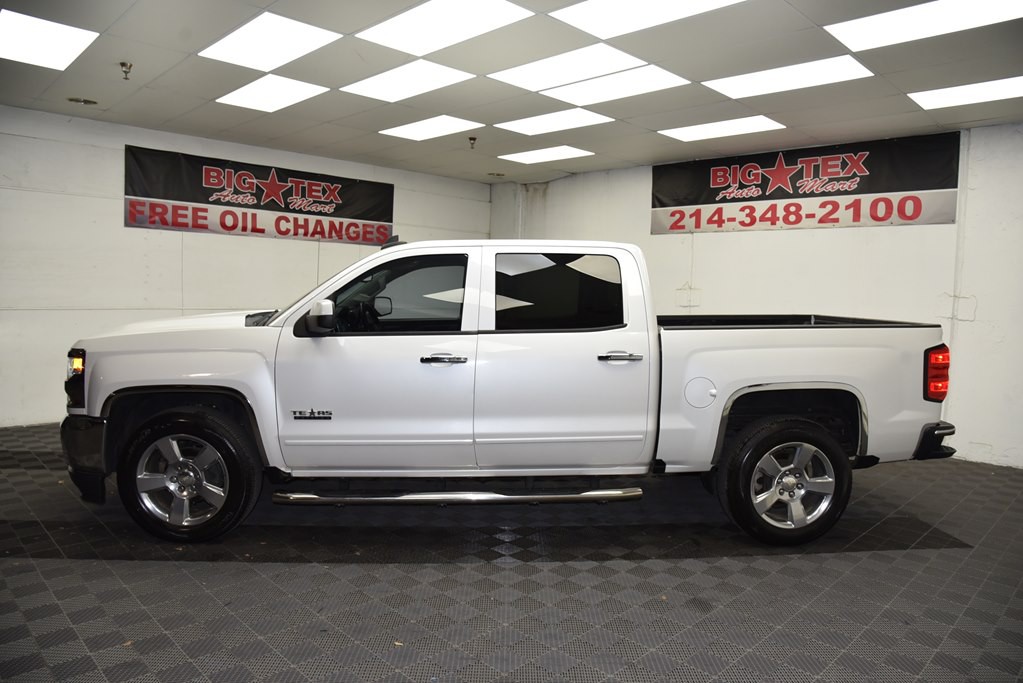 2018 Chevrolet Silverado 1500 Image 2