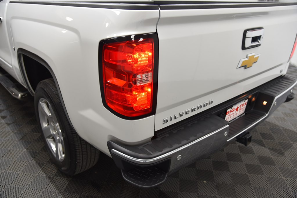 2018 Chevrolet Silverado 1500 Image 17