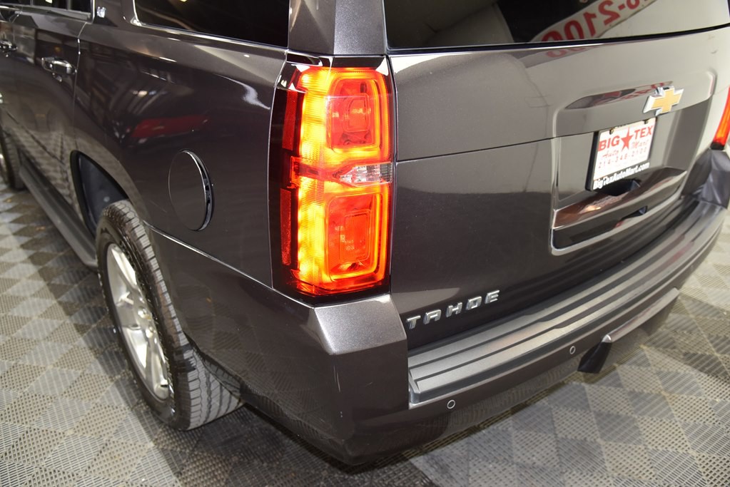 2016 Chevrolet Tahoe Image 18