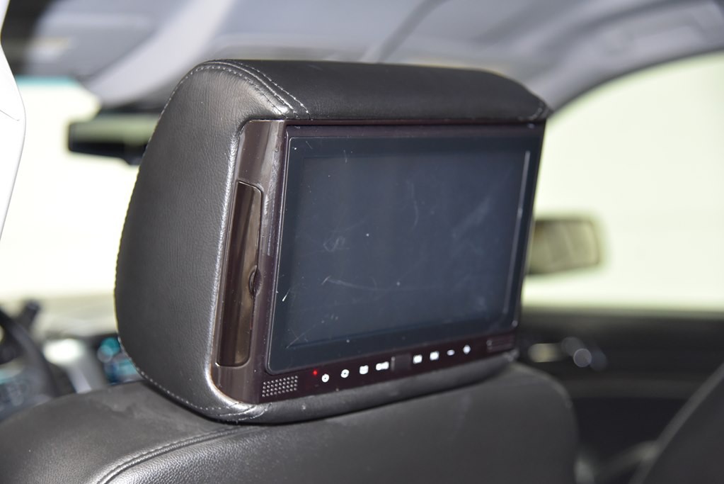 2016 Chevrolet Tahoe Image 23