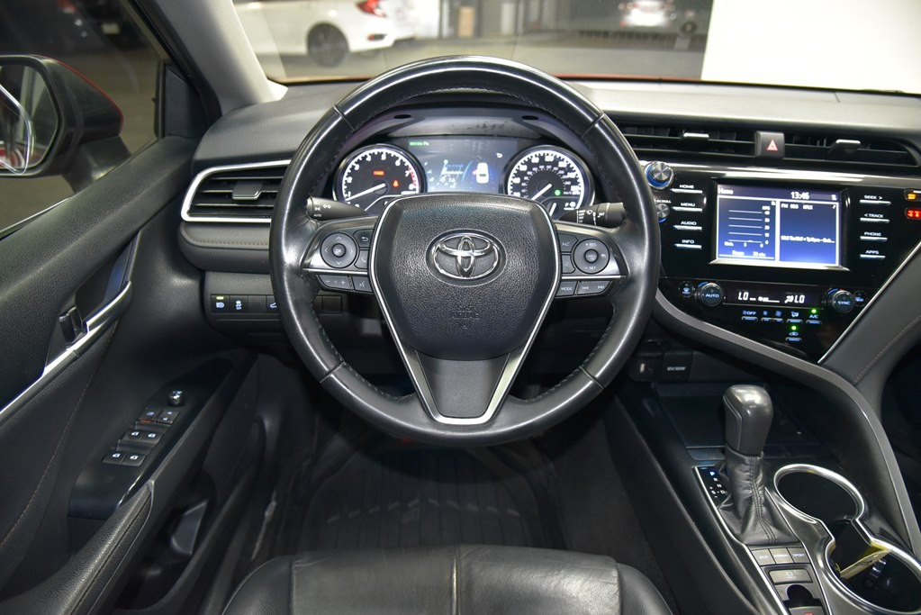 2018 Toyota Camry Image 15