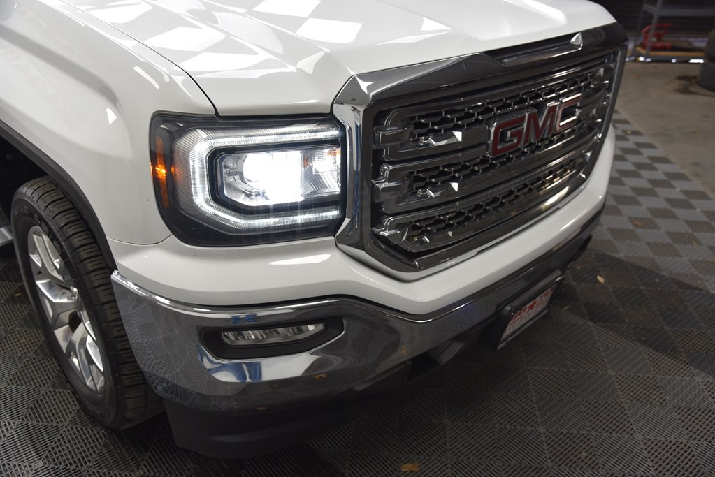 2018 GMC Sierra Image 12