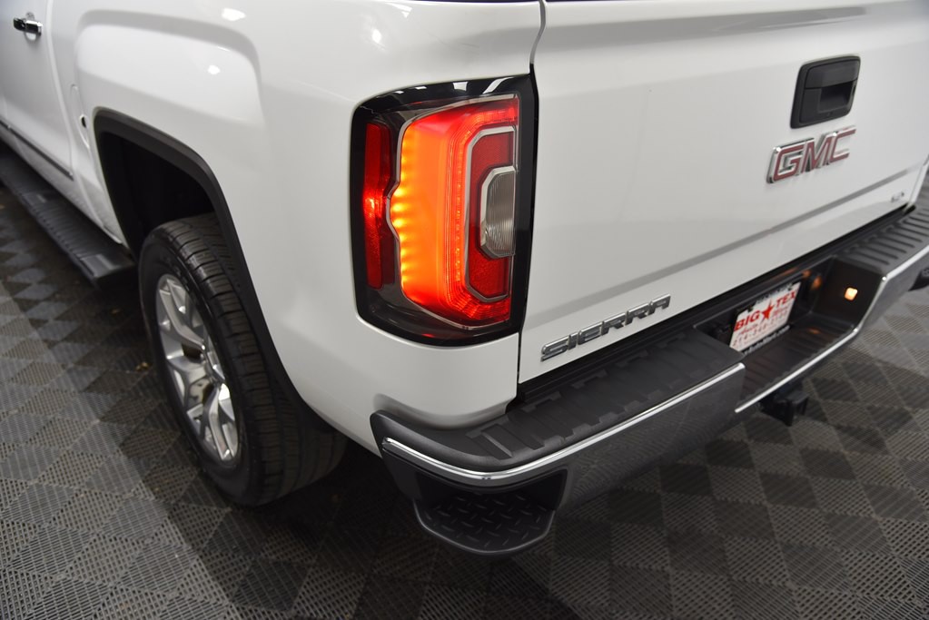 2018 GMC Sierra Image 19