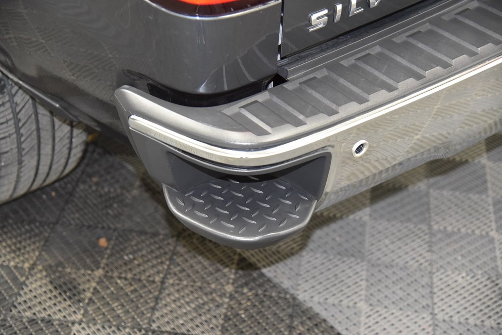 2017 Chevrolet Silverado 1500 Image 20