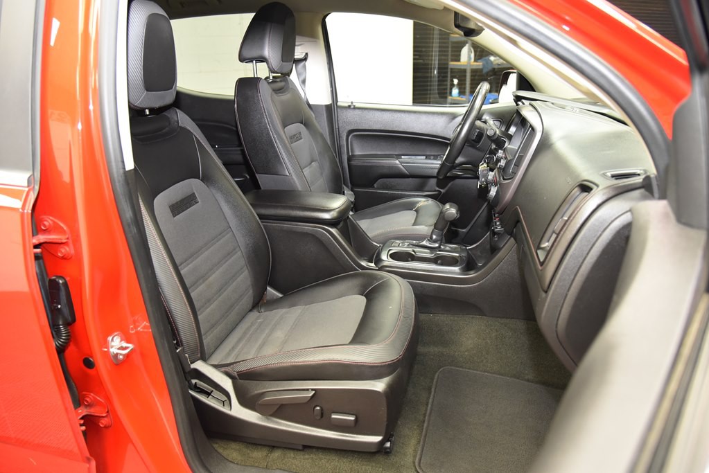 2015 GMC Canyon Image 25