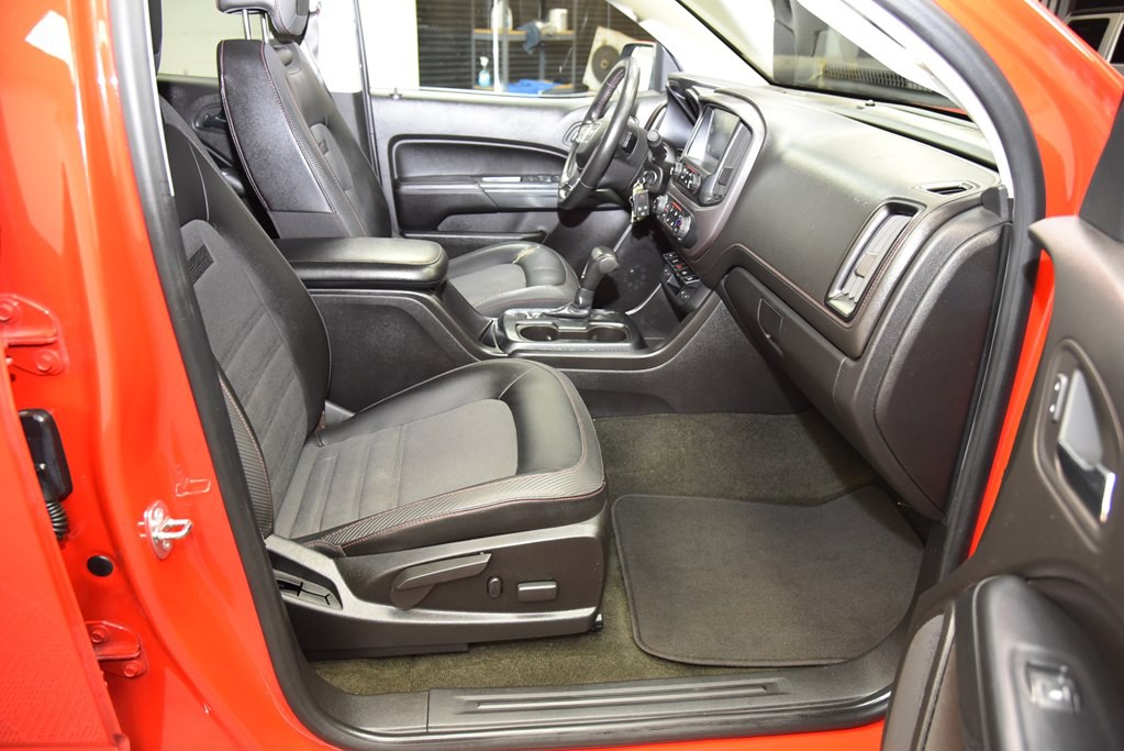 2015 GMC Canyon Image 26