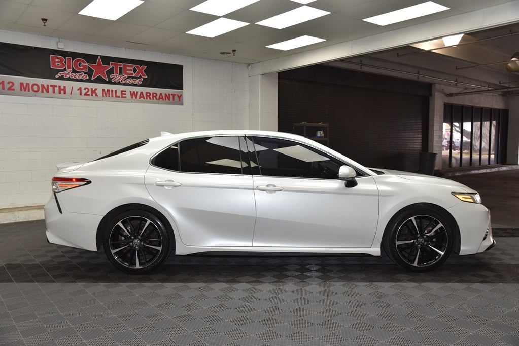 2020 Toyota Camry Image 6