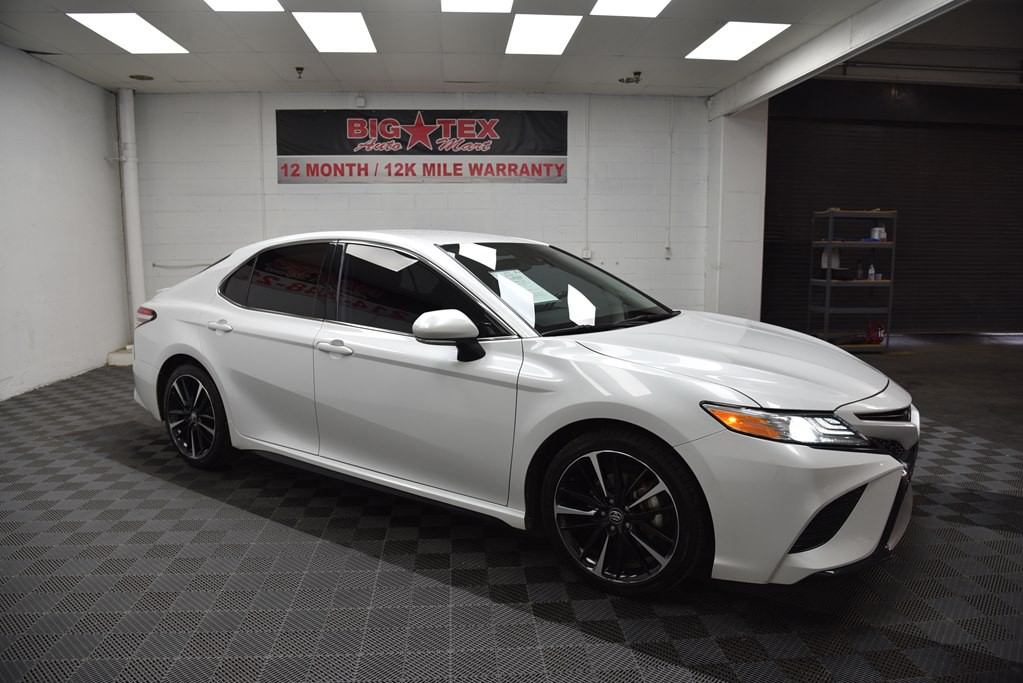 2020 Toyota Camry Image 7