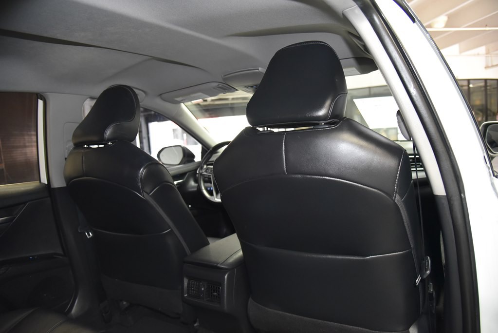 2020 Toyota Camry Image 23