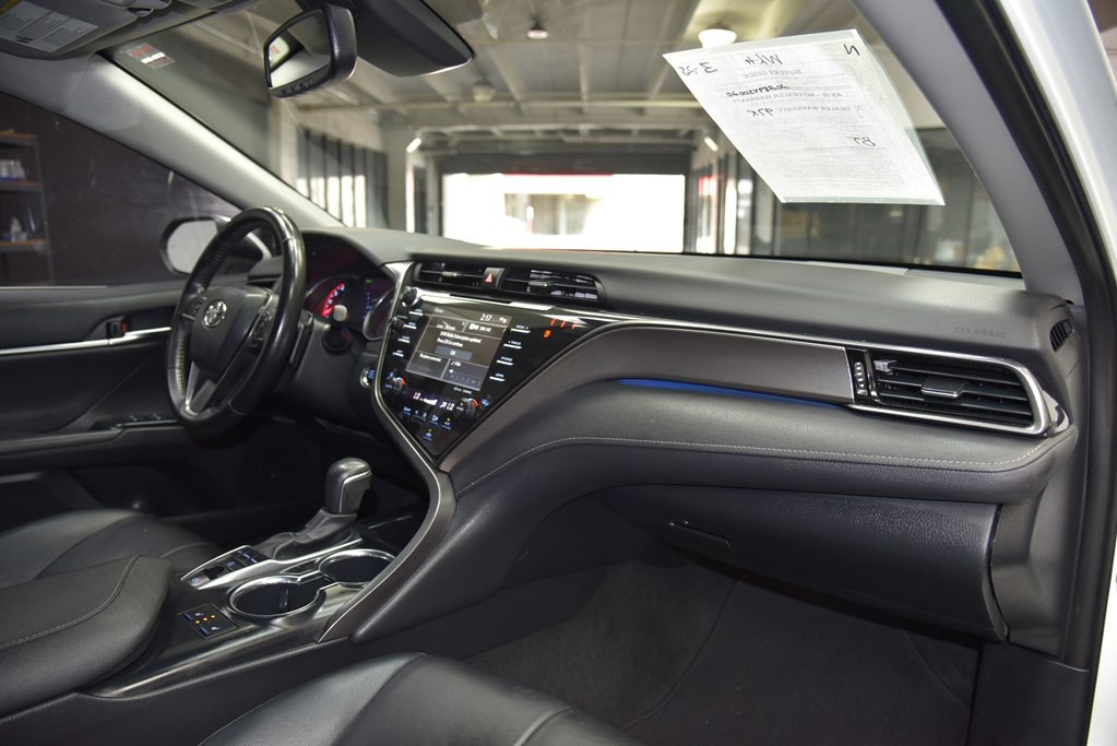 2020 Toyota Camry Image 26