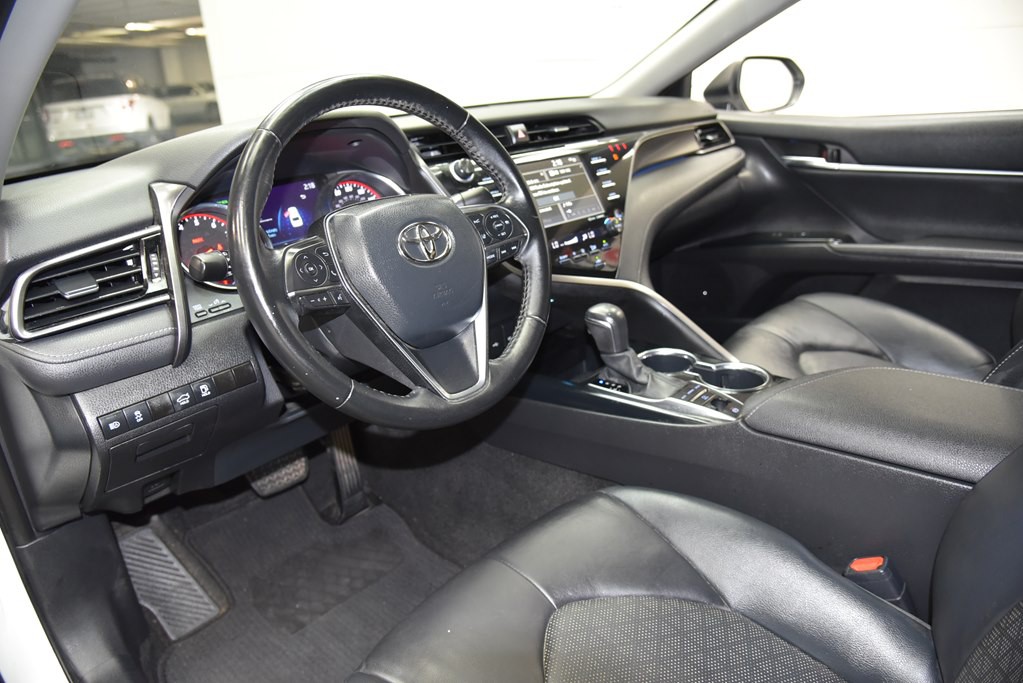 2020 Toyota Camry Image 33