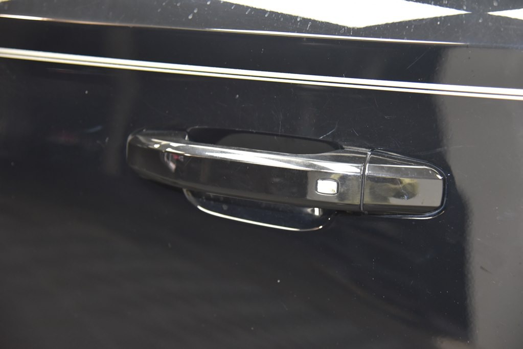 2016 Chevrolet Tahoe Image 27