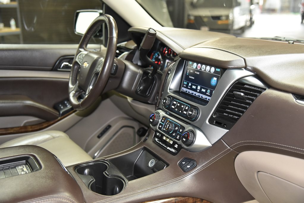 2016 Chevrolet Tahoe Image 38
