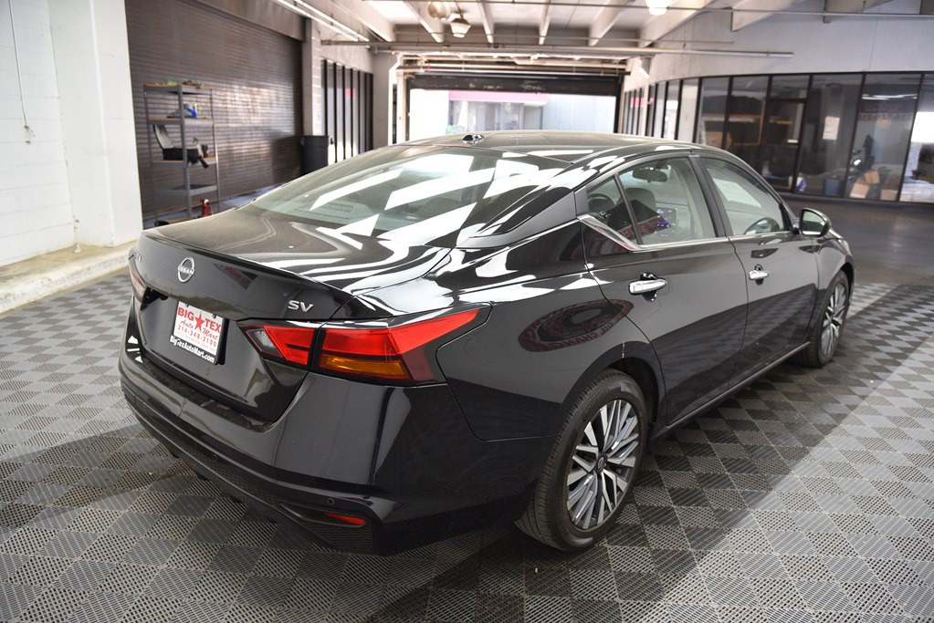 2024 Nissan Altima Image 5