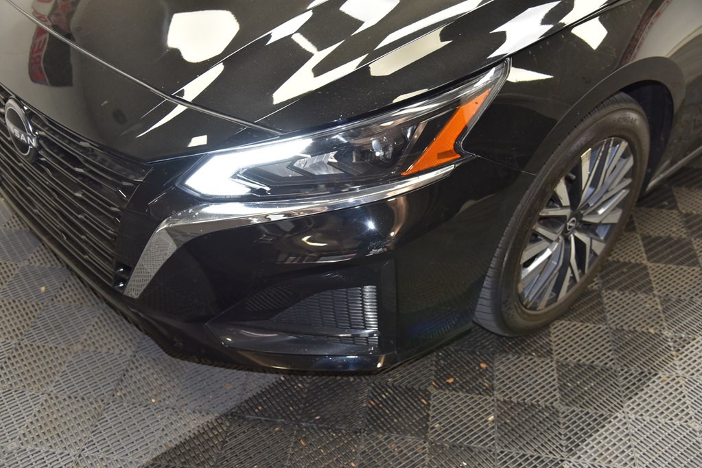 2024 Nissan Altima Image 9