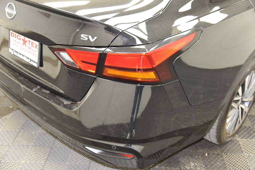 2024 Nissan Altima Image 14