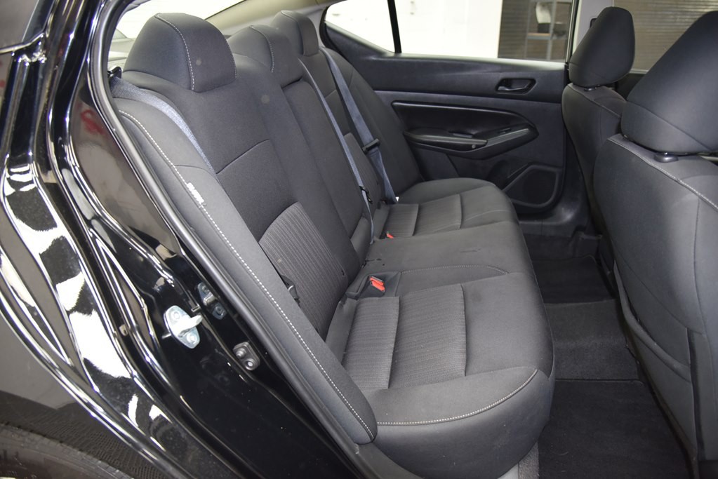 2024 Nissan Altima Image 15