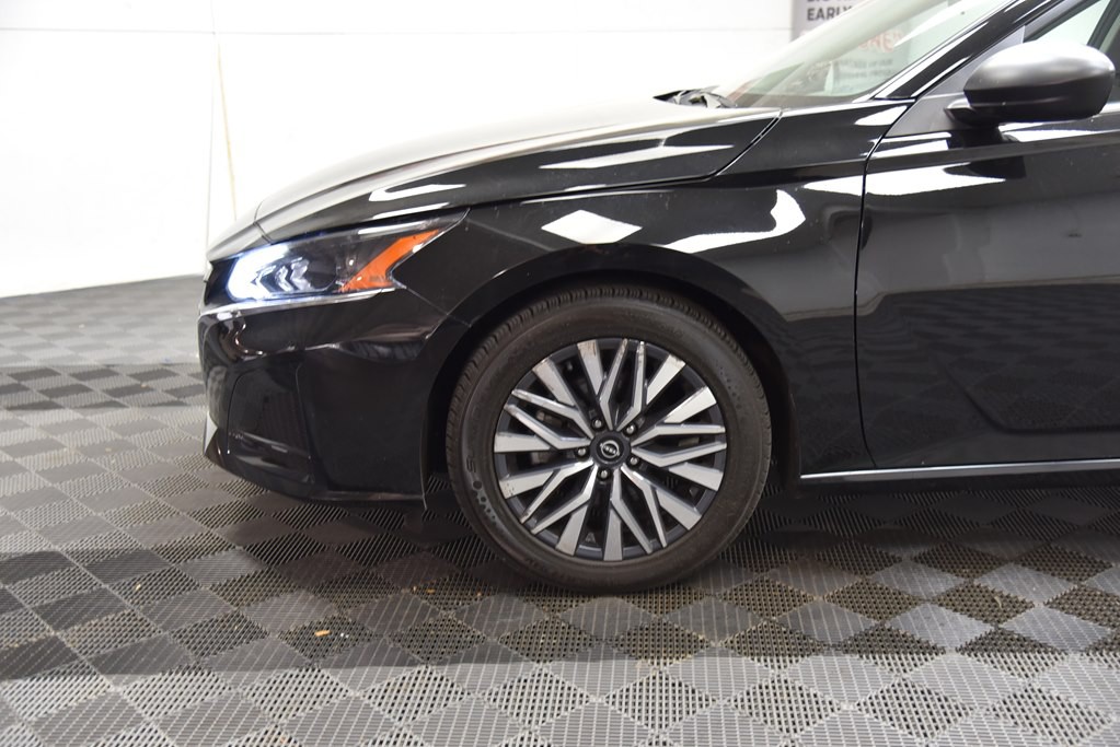 2024 Nissan Altima Image 31
