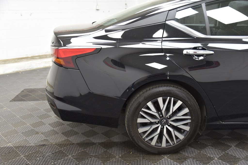 2024 Nissan Altima Image 33