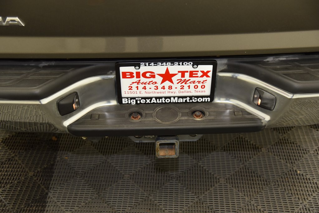 2014 Toyota Tacoma Image 17