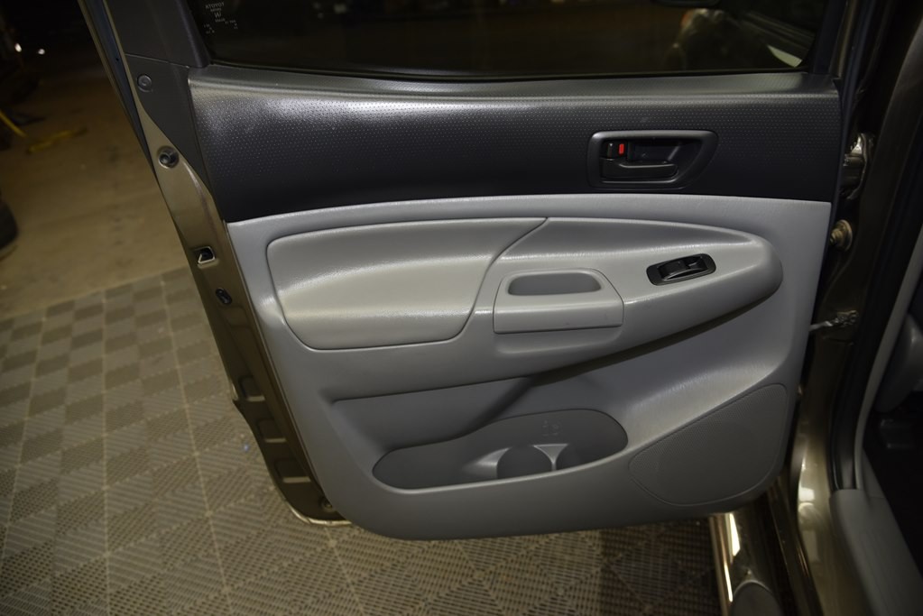 2014 Toyota Tacoma Image 20