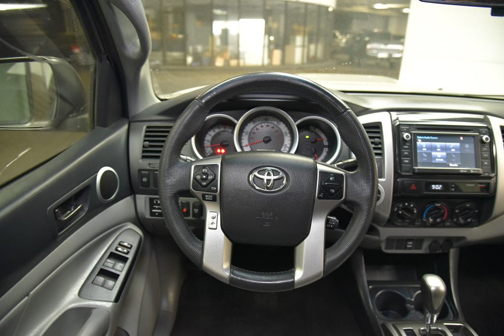 2014 Toyota Tacoma Image 22