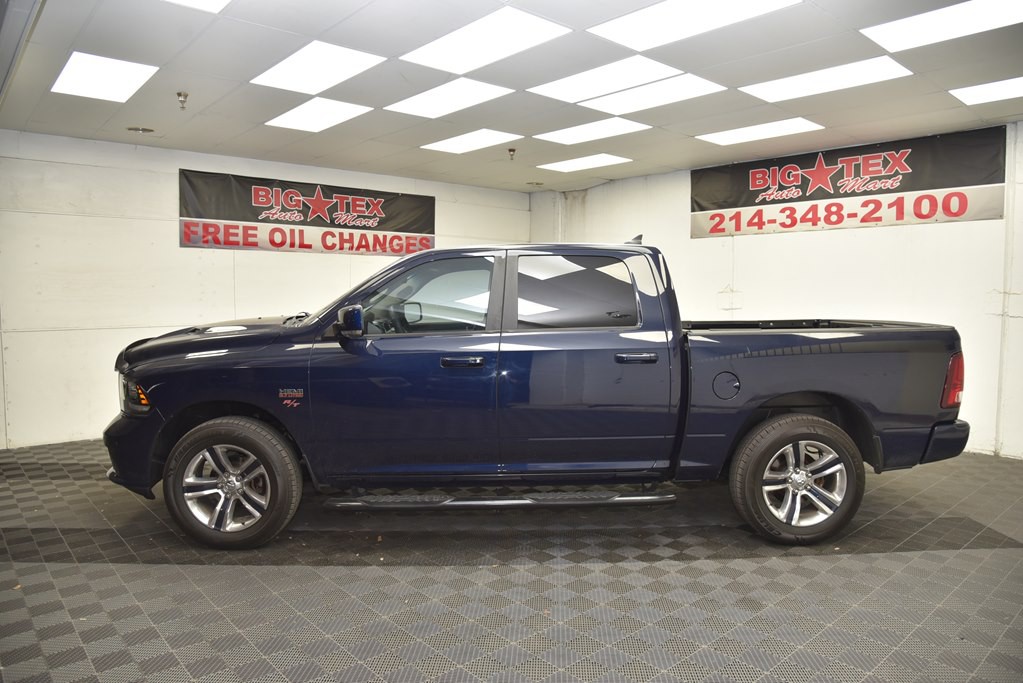 2015 RAM 1500 Image 2