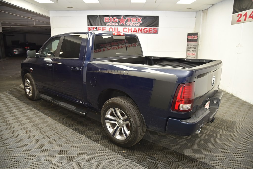 2015 RAM 1500 Image 3