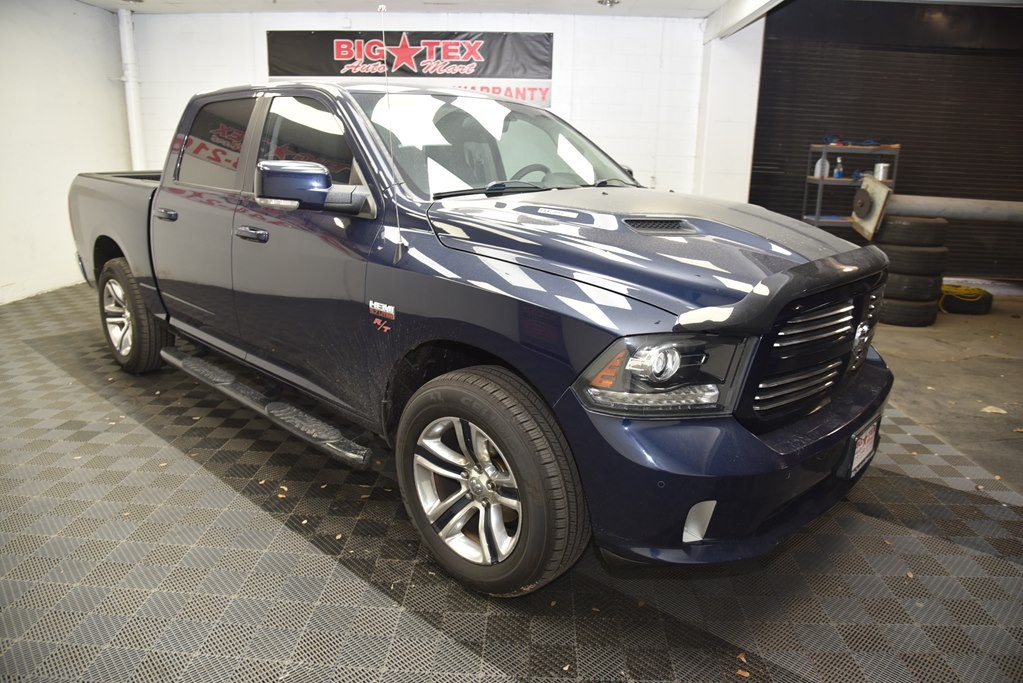 2015 RAM 1500 Image 7