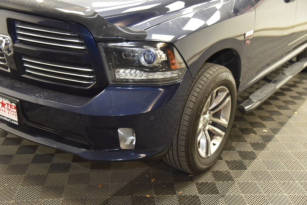 2015 RAM 1500 Image 9