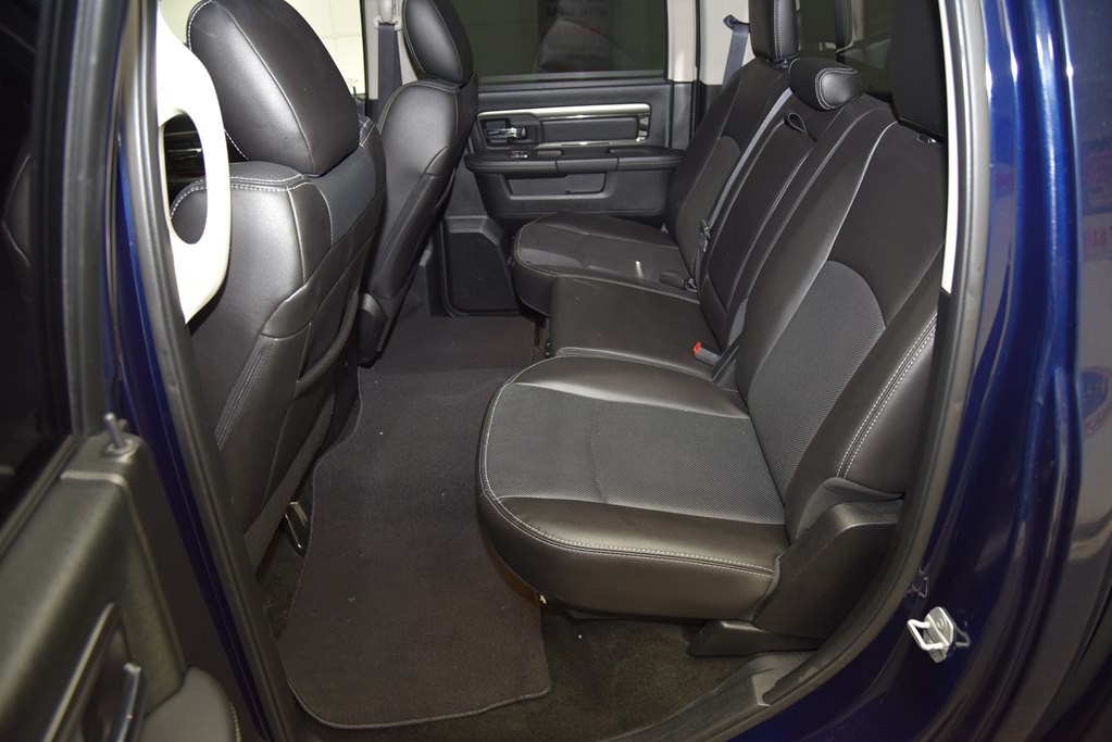 2015 RAM 1500 Image 12