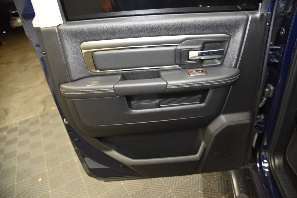 2015 RAM 1500 Image 14