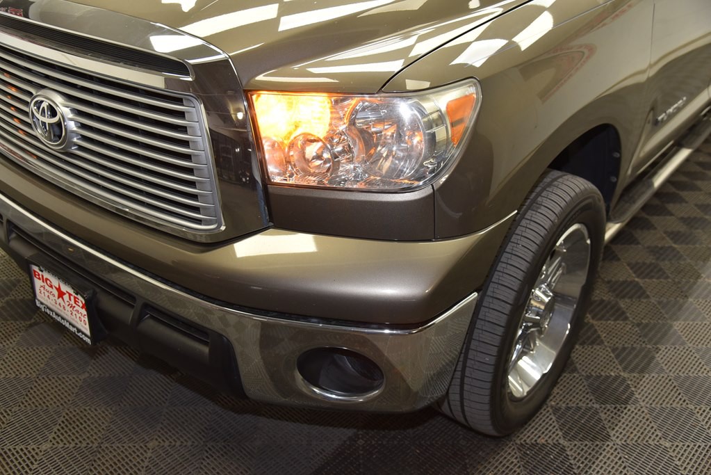 2013 Toyota Tundra Image 11