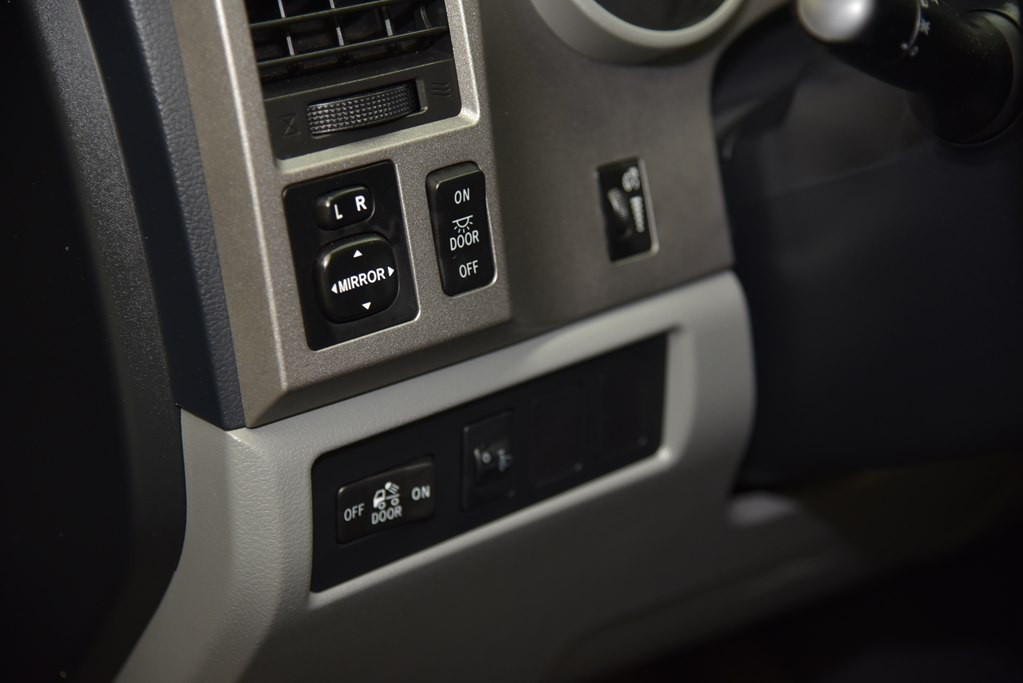 2013 Toyota Tundra Image 31