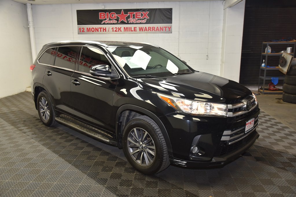 2017 Toyota Highlander Image 7