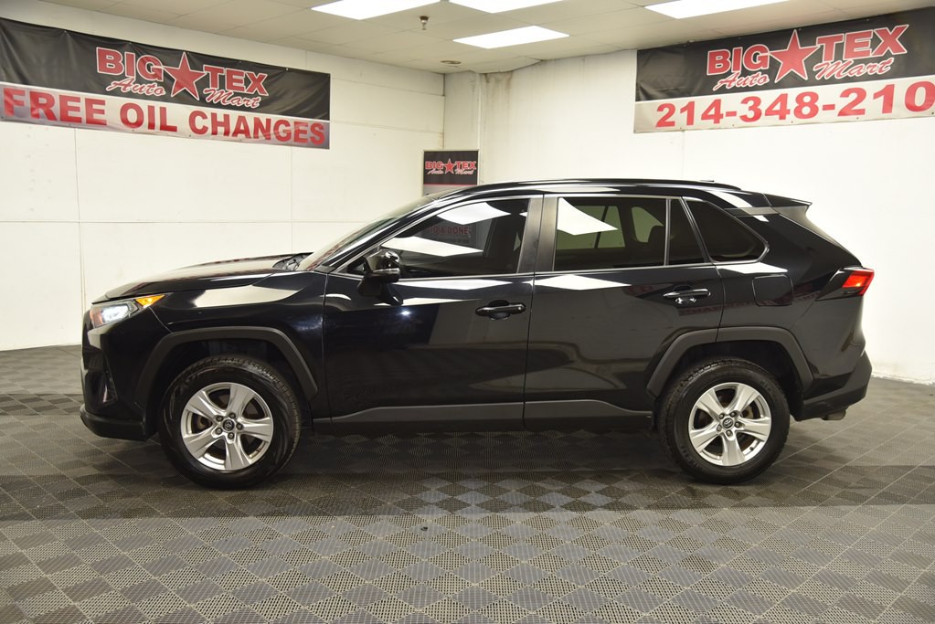 2019 Toyota Rav4 Image 2