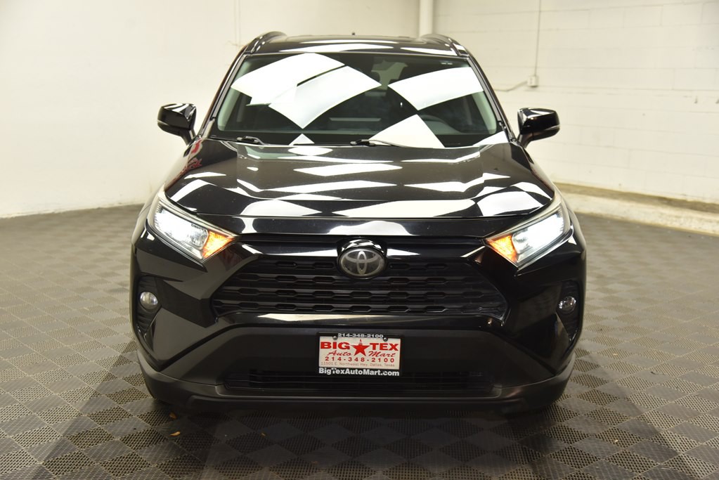 2019 Toyota Rav4 Image 8