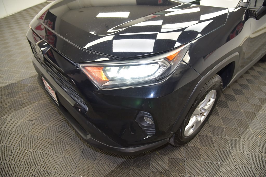 2019 Toyota Rav4 Image 11