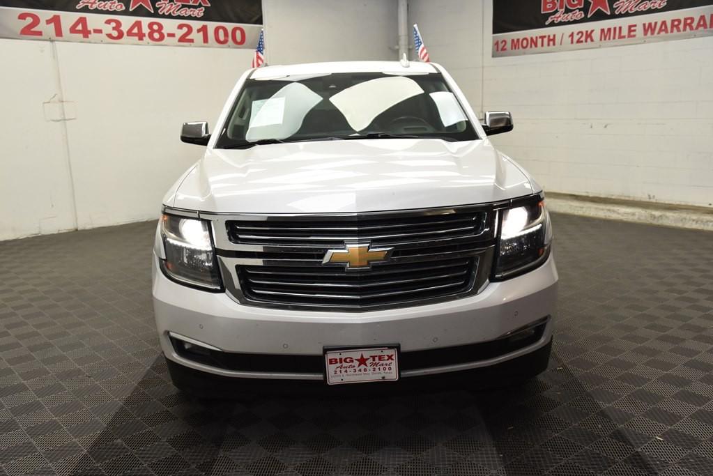 2016 Chevrolet Suburban Image 8