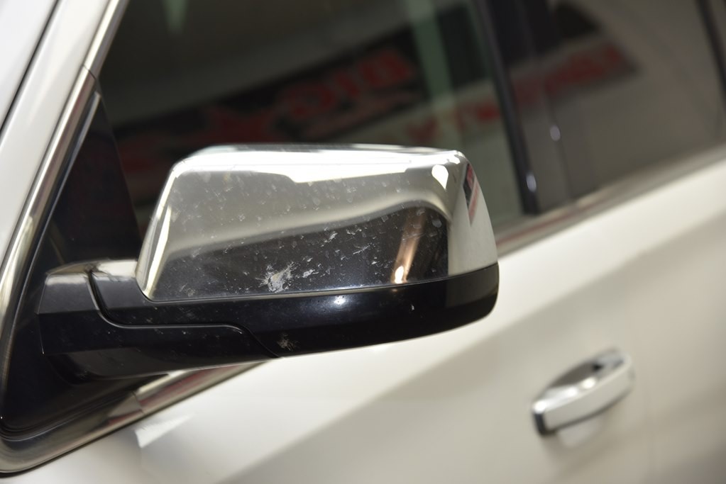 2016 Chevrolet Suburban Image 9