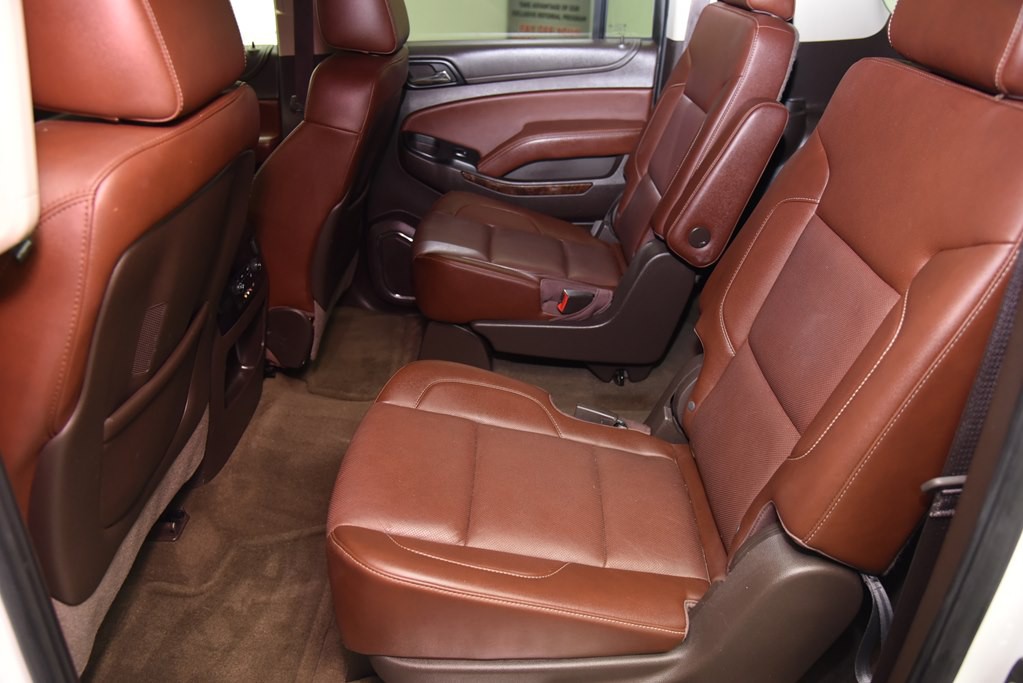 2016 Chevrolet Suburban Image 20