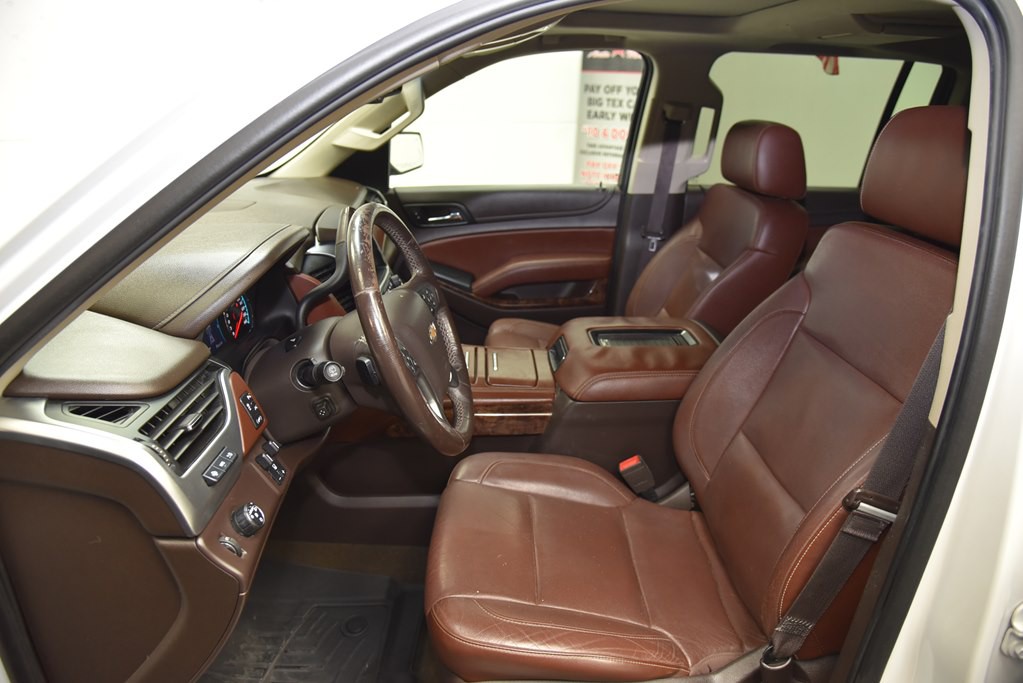 2016 Chevrolet Suburban Image 27
