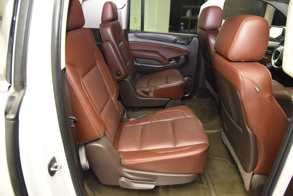 2016 Chevrolet Suburban Image 33