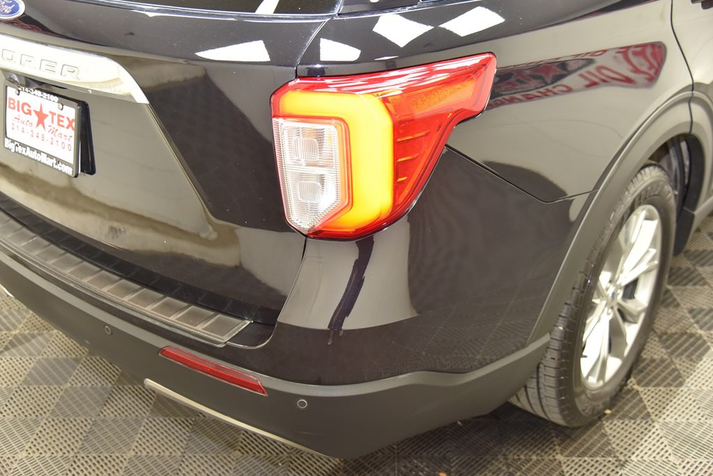2021 Ford Explorer Image 13
