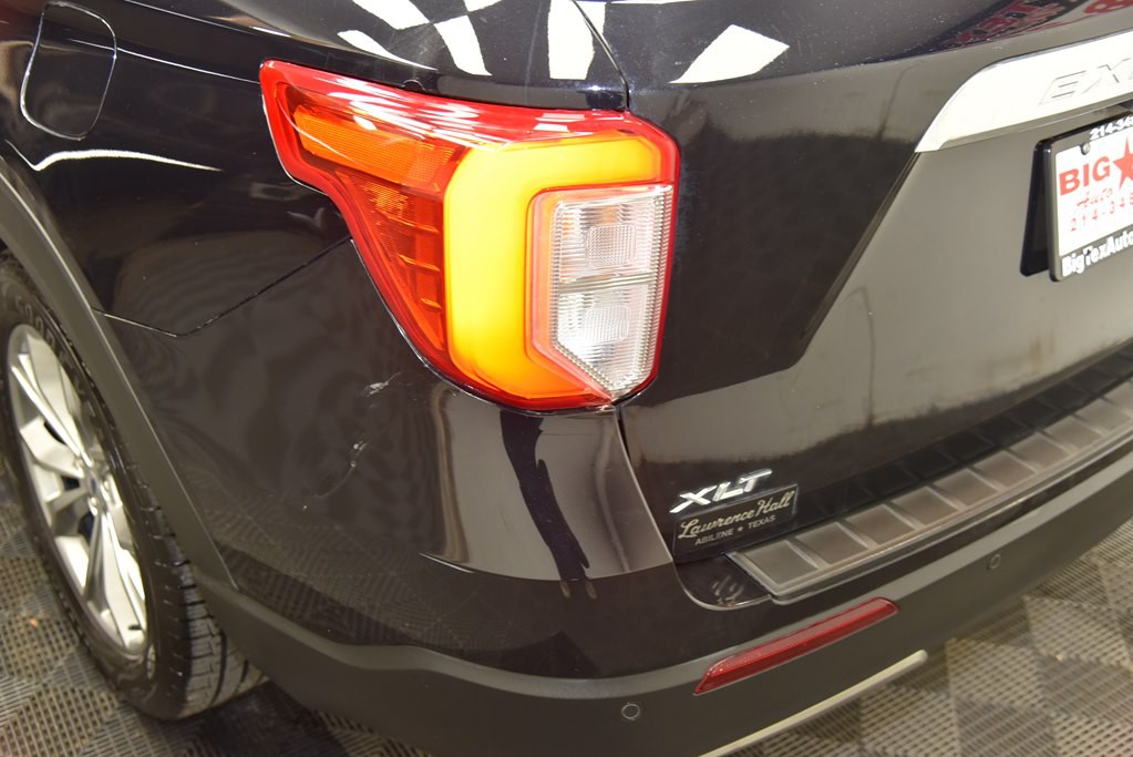 2021 Ford Explorer Image 14