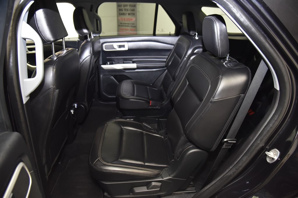 2021 Ford Explorer Image 19