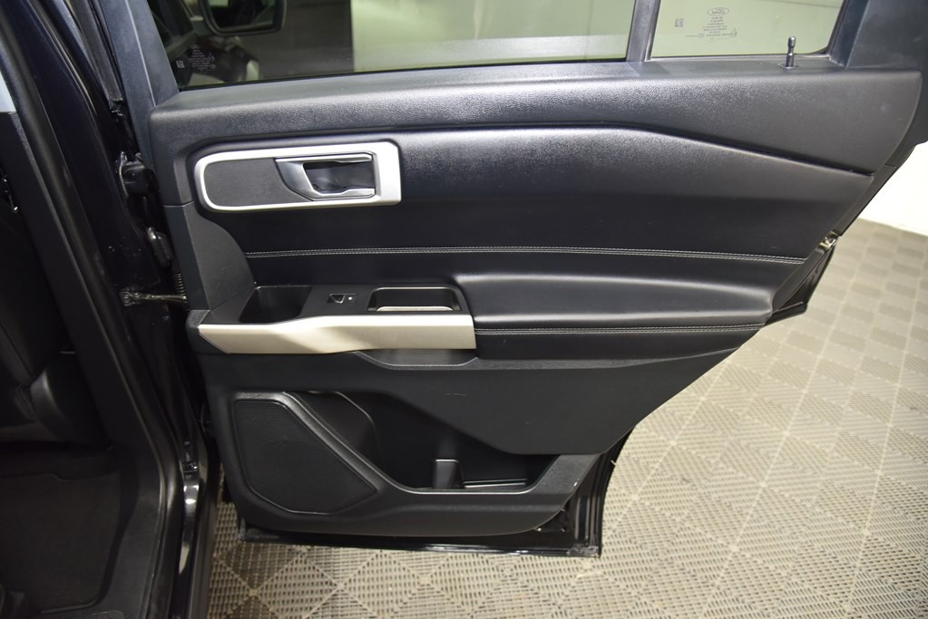 2021 Ford Explorer Image 37